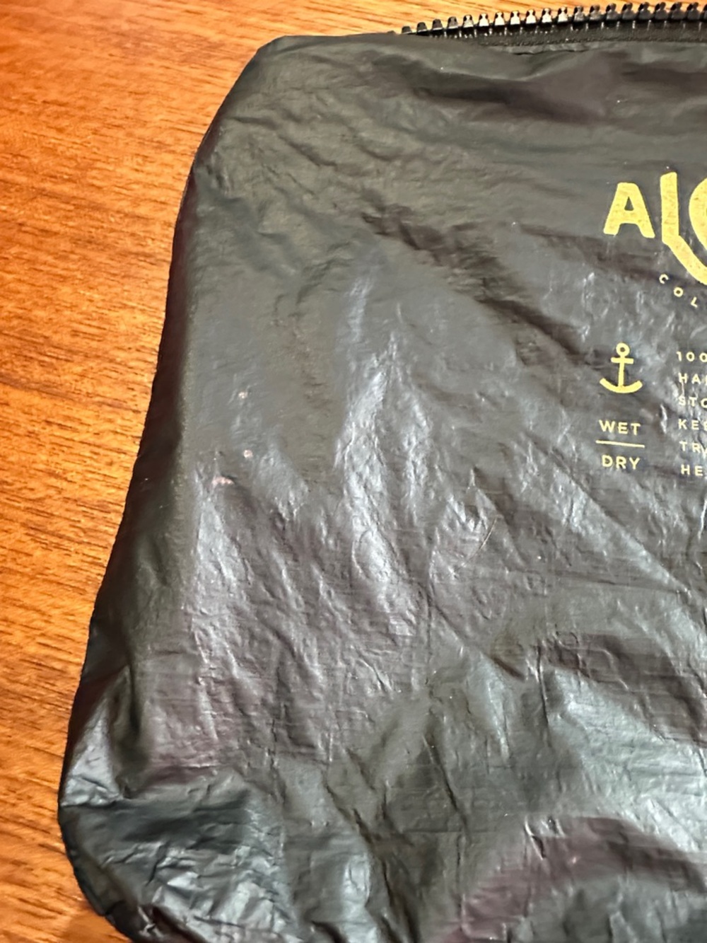 Aloha Collection small pouch - Picture 4 of 6